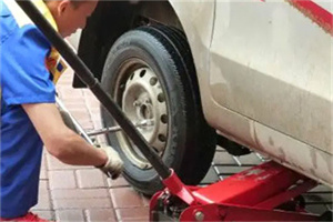 槐荫区附近拖车24小时服务热线电话